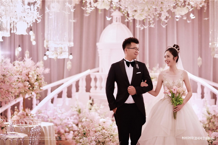 Mr.he&Mrs.cui